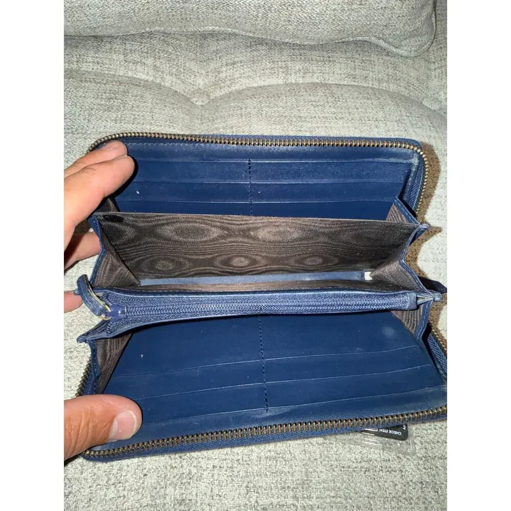GG Marmont Floral Embroidered Quilted Denim Zip-Around Wallet